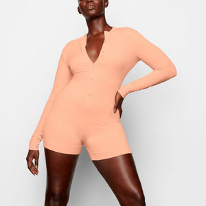 SKIMS Peach Soft Lounge Button Up Henley Onesie Romper